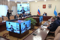 В правительстве Хабаровского края обсудили меры по стабилизации рынка моторного топлива